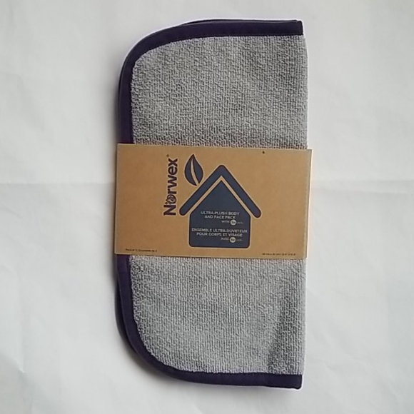 Norwex Bath Ultraplush Bath And Face Towels Gray Poshmark